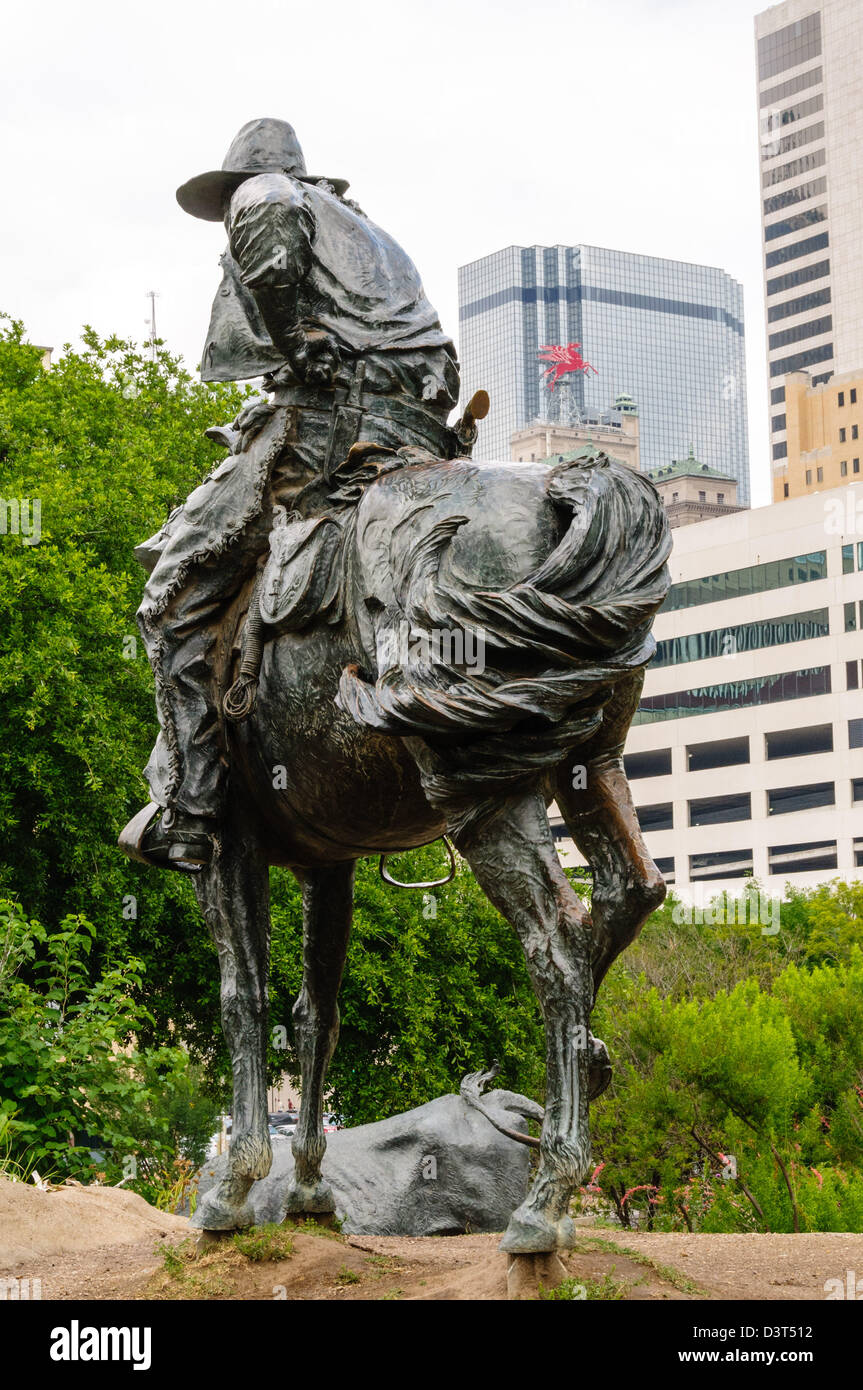 Pioneer Plaza Cattle Drive statue di bronzo da Robert estati, Dallas, Texas Foto Stock