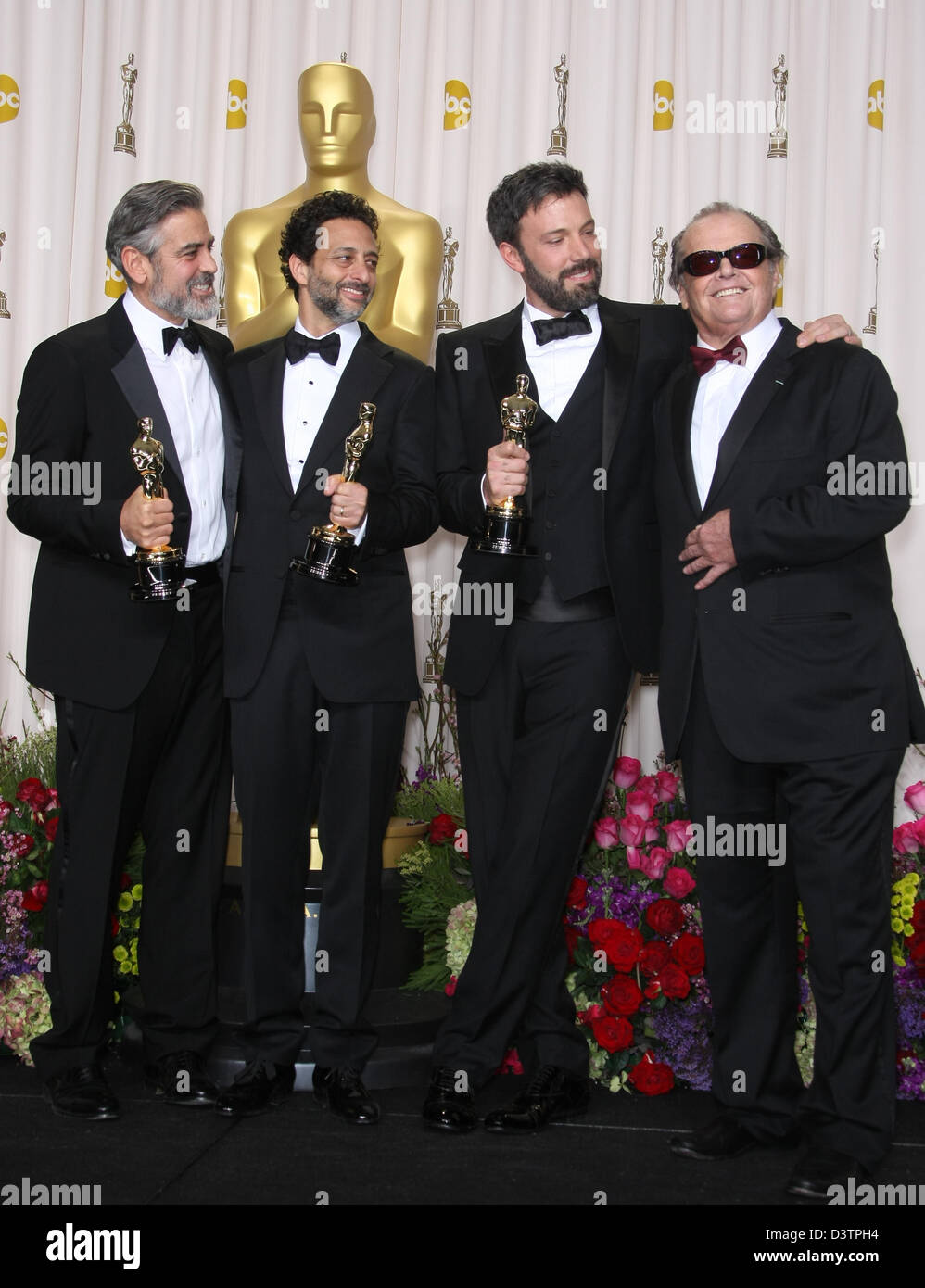 GEORGE CLOONEY e Grant Heslov & Jack Nicholson & BEN AFFLECK 85TH ACADEMY AWARDS PRESSROOM DOLBY Theatre di LOS ANGELES CALIFORN Foto Stock