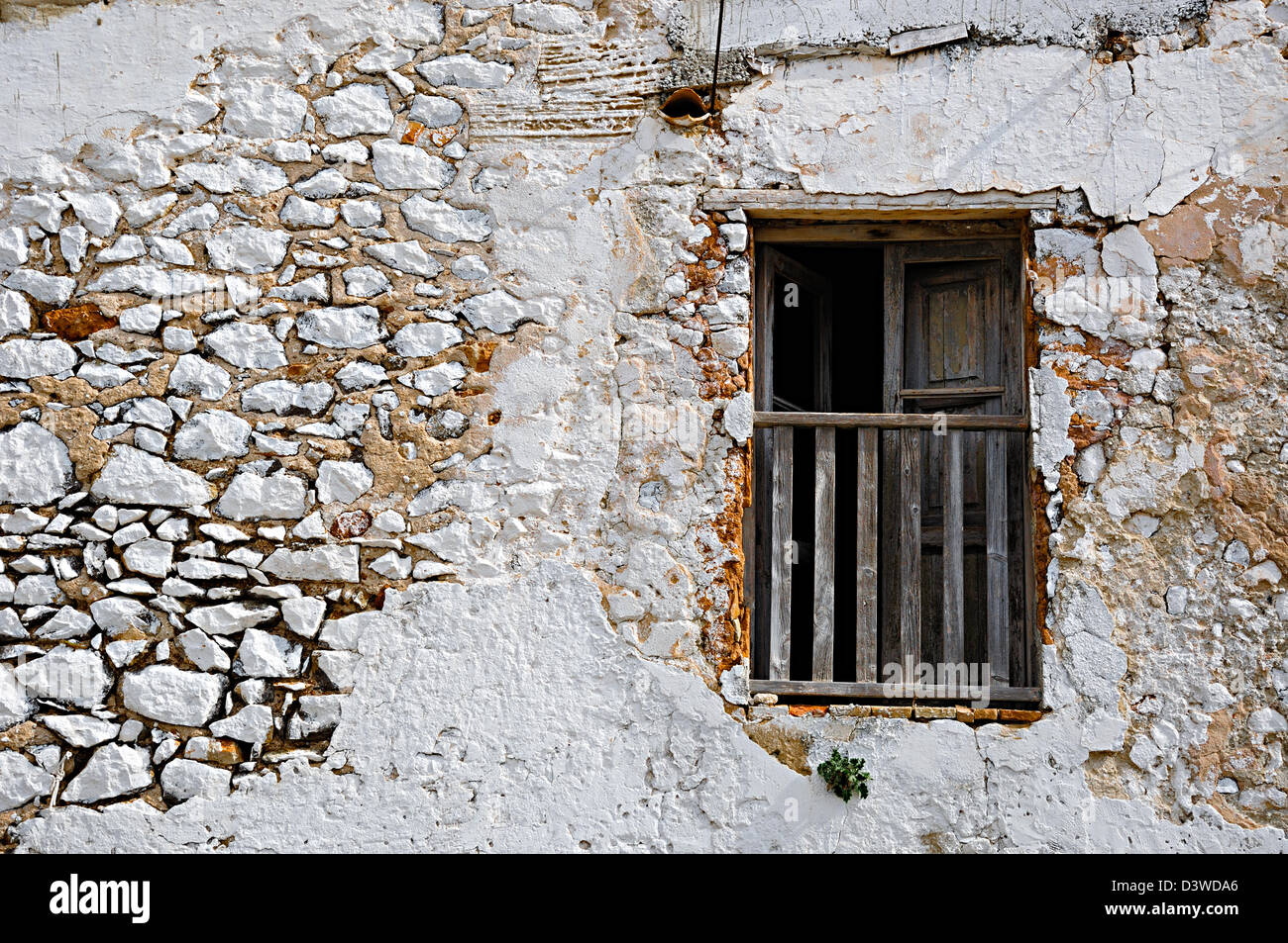 Balcone in una vecchia casa bianca. San Francisco de las Salinas, Ibiza, Isole Baleari, Spagna Foto Stock