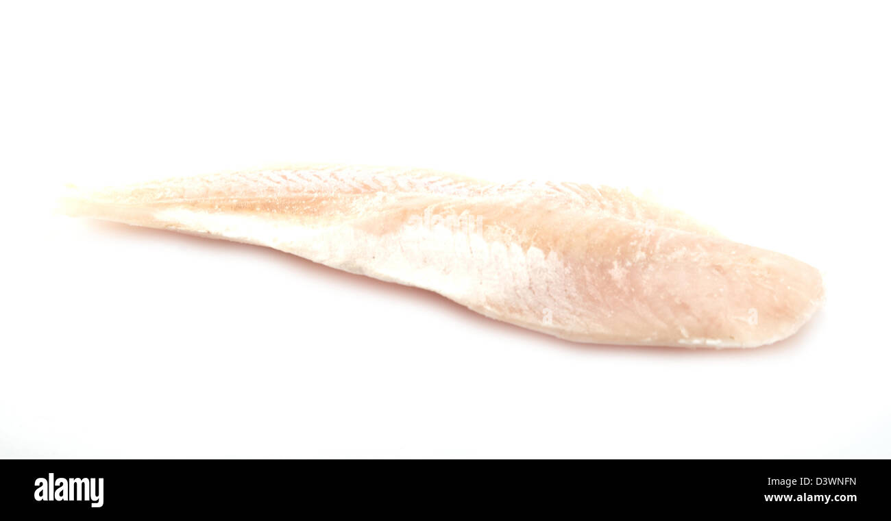 Filetto di pesce isolato su uno sfondo bianco Foto Stock