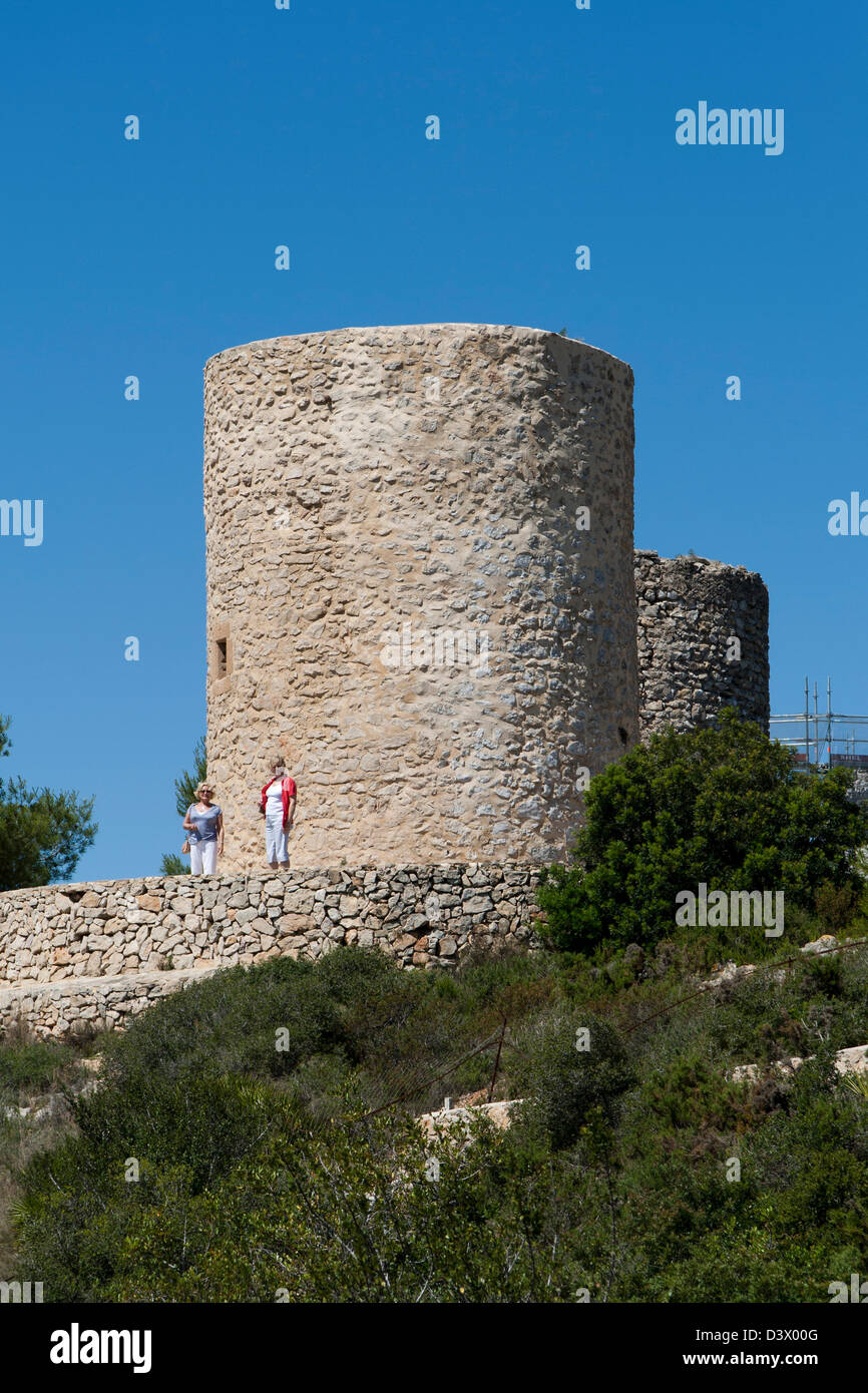 Historic Molins mulini a vento al di sopra di Javea sulla Costa Blanca Foto Stock