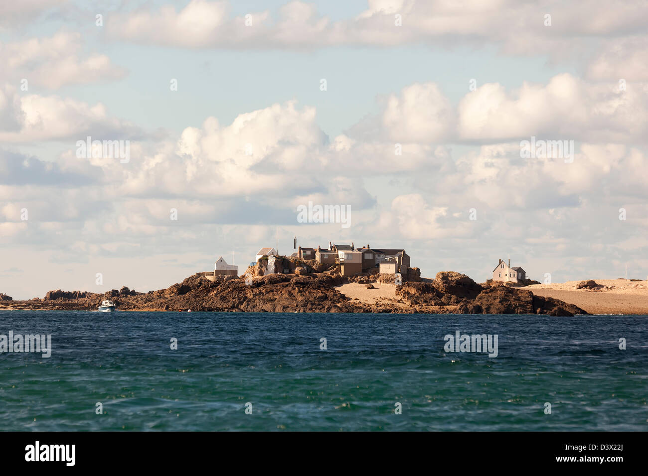 Case di pescatori sull'isola Ecrehous off Jersey, Isole del Canale, REGNO UNITO Foto Stock