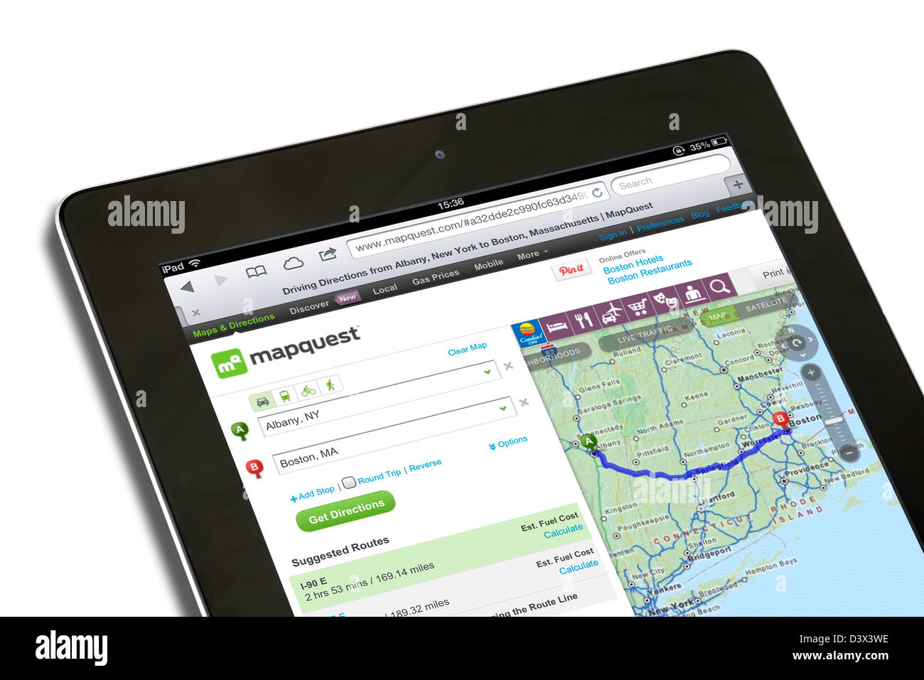 Utilizzando Mapquest per pianificare un itinerario da Albany a Boston, visualizzati su una quarta generazione di iPad Foto Stock