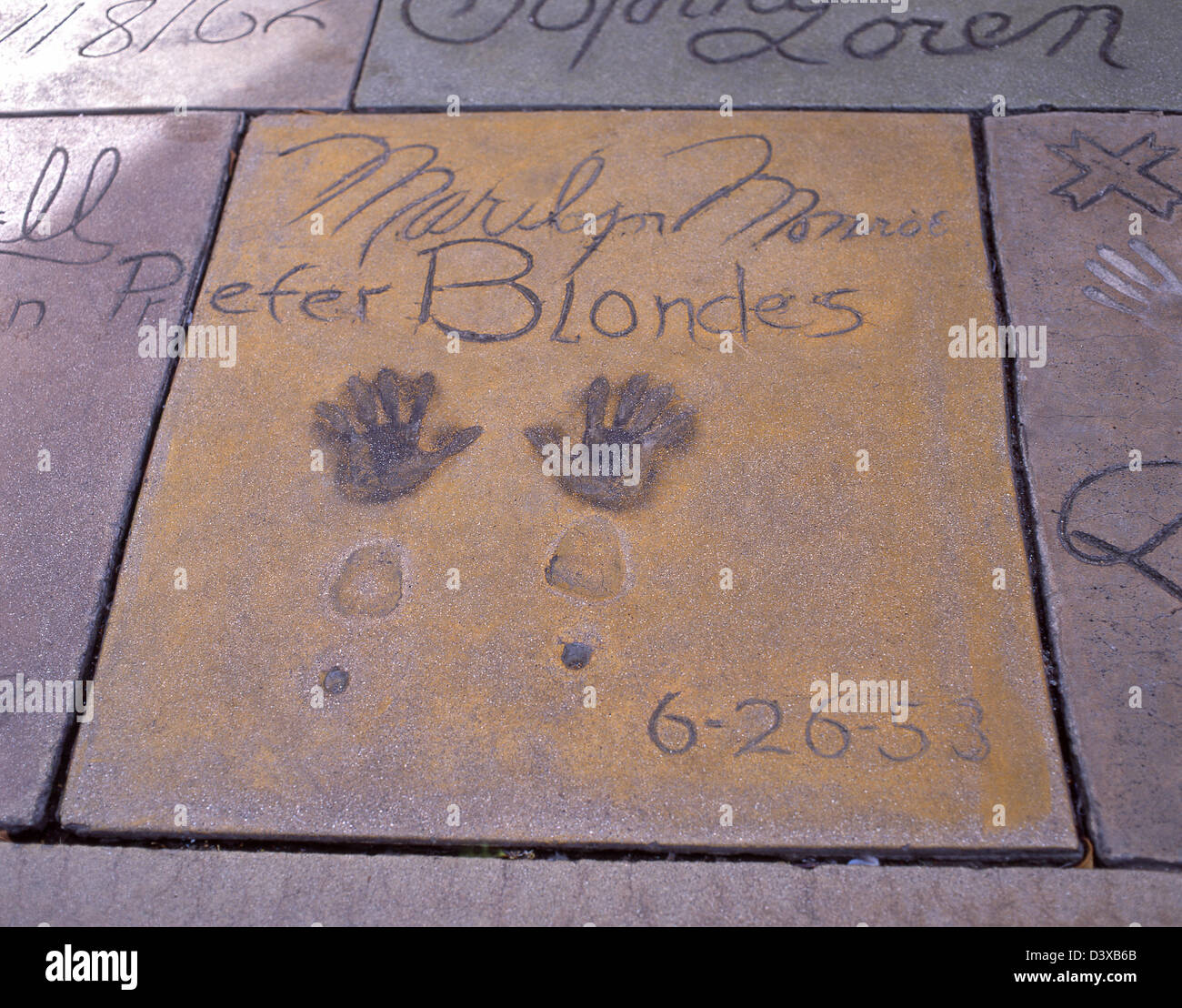 Marilyn Monroe stampe sul marciapiede a TCL Chinese Theatre, Hollywood, Los Angeles, California, Stati Uniti d'America Foto Stock