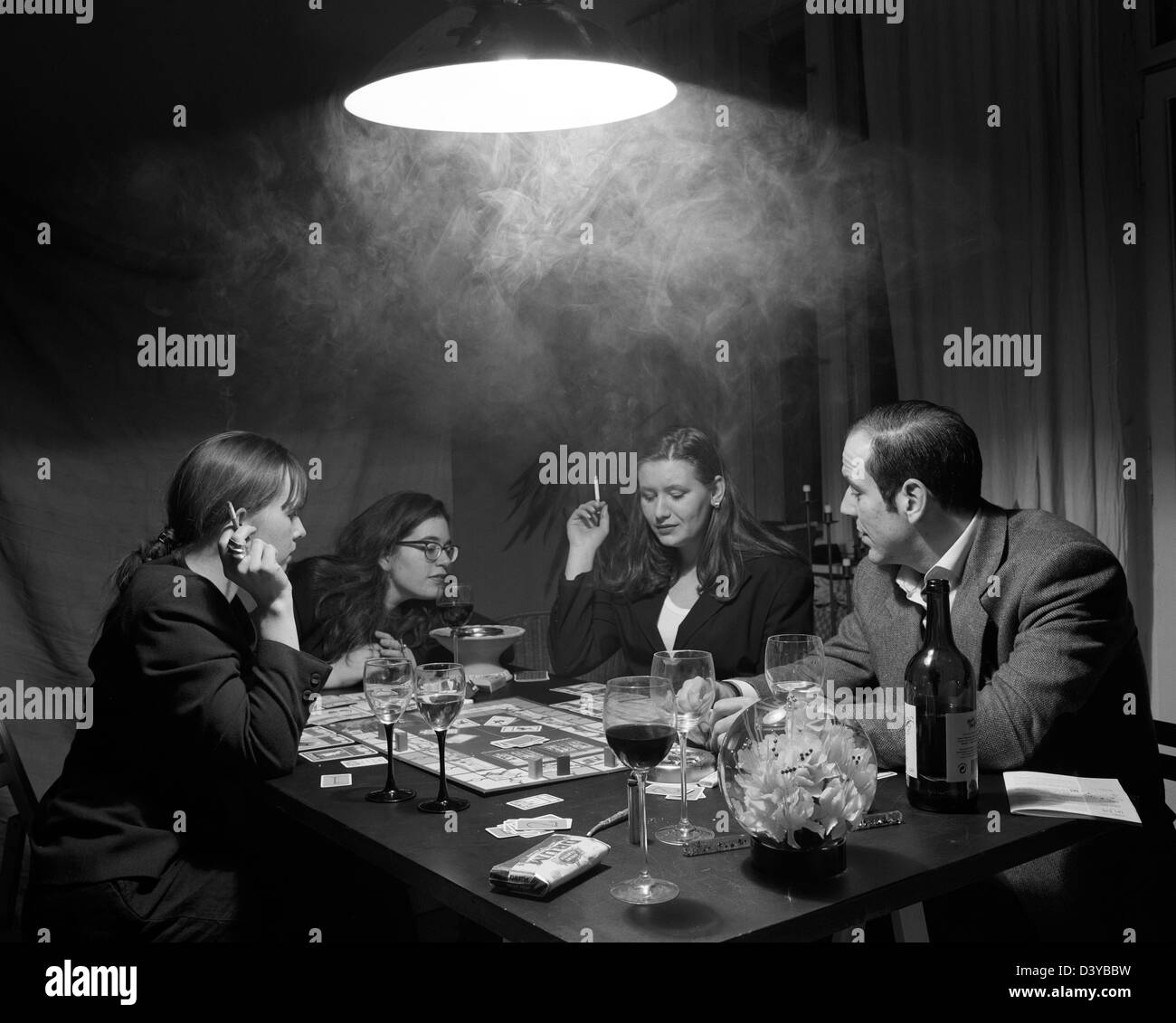 Berlino, Germania, persone giocare a Monopoli Foto Stock