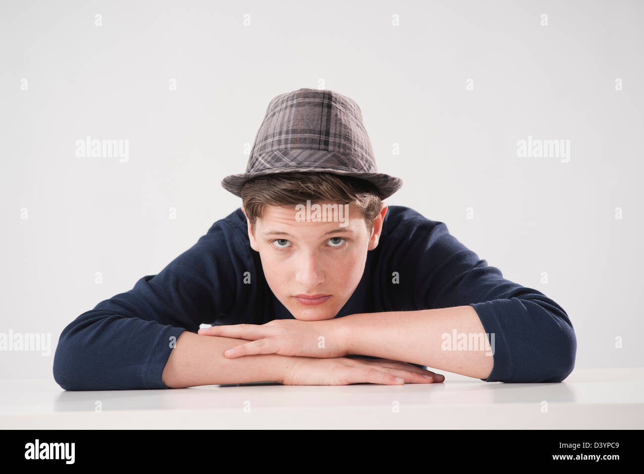 Ritratto di ragazzo adolescente Foto Stock