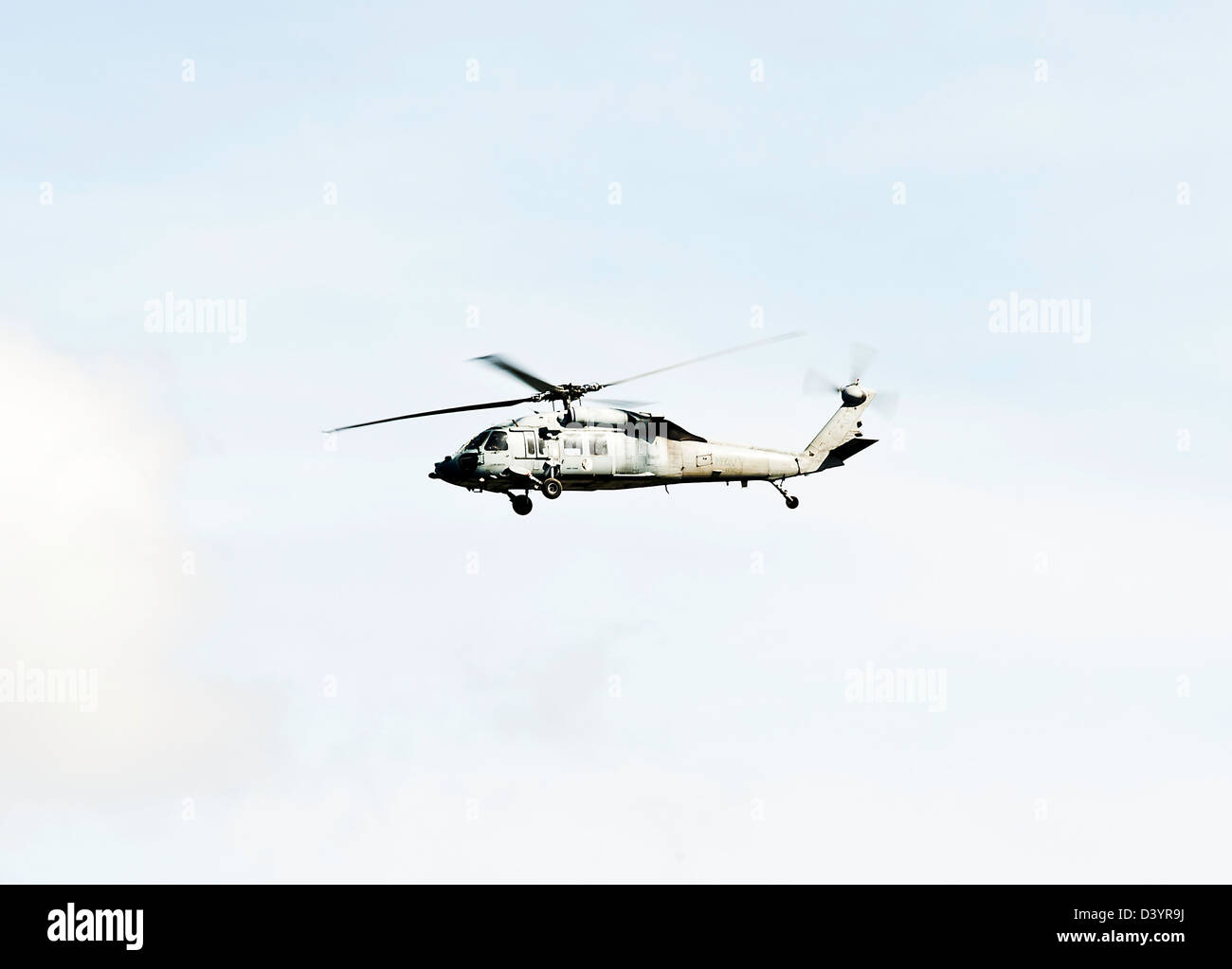 US Navy Sikorsky MH-60S Seahawk elicottero di HSC-3 Squadriglia in volo su San Diego California Stati Uniti America STATI UNITI D'AMERICA Foto Stock