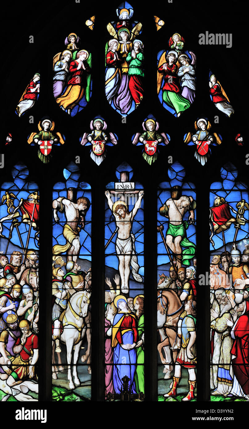 Il dramma della passione, raffigurato nella finestra orientale di tutti i santi" Chiesa Parrocchiale Ilkley, Yorkshire, Inghilterra Foto Stock
