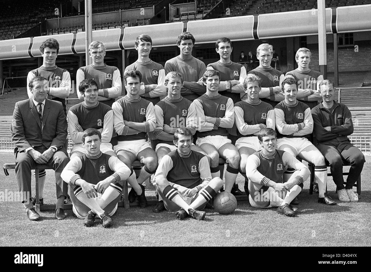 Aston Villa FC football team 1967 Charlie Aitken, John Sleeuwenhoek, John Woodward, Colin garrese, Lew Chatterley, Dave Pountney Foto Stock