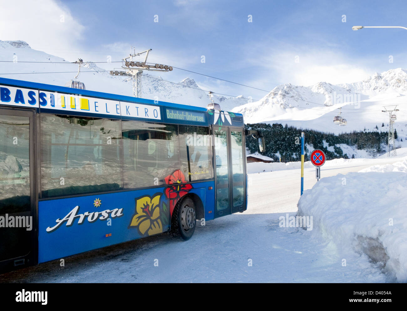 L'Arosa ski resort ski bus dei trasporti, Arosa, Svizzera Europa Foto Stock