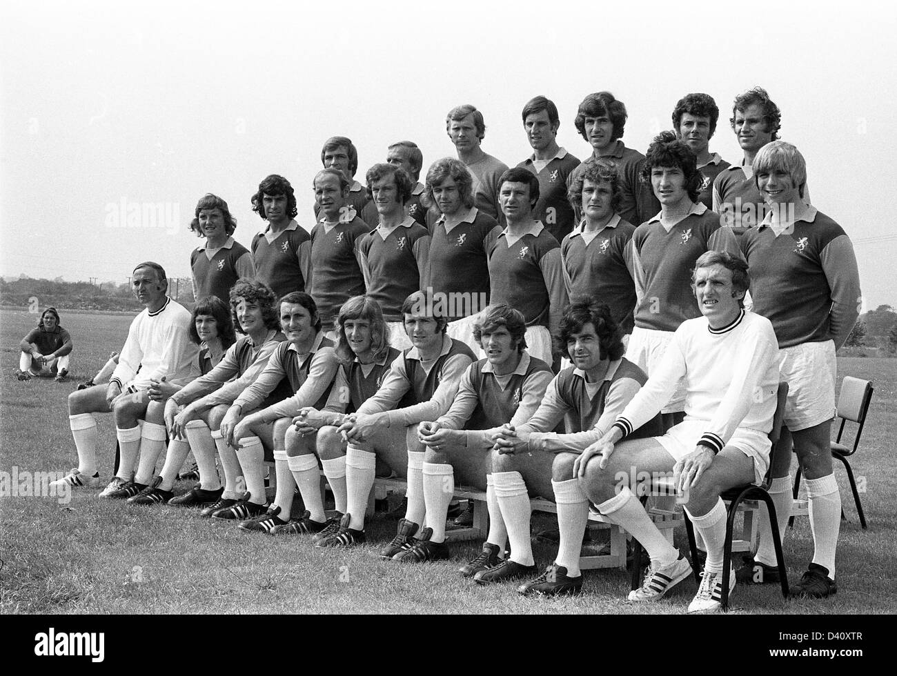 Aston Villa Football Club team 1972 back row Ian Ross, Ray Graydon, Jim Cumbes, Chris Nicholl, Tommy Hughes, Charlie Aitken, barba di Malcolm. Media fila David Rudge, Brian Tiler, Andy Lochhead, Fred Turnbull, Neil Rioch, Keith Bradley, Jimmy Brown, Pat McMahon, Alun Evans. Prima fila Ron Wylie, Brian Little, Harry Gregory, Geoff Vowden, Ian Hamilton, Bruce Rioch, Mick Wright, Willie Anderson, Vic Crowe Foto Stock