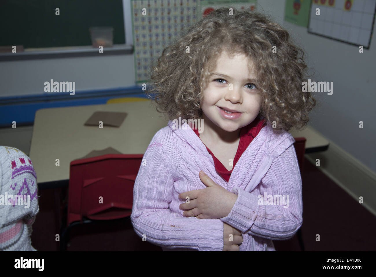 Smart i ragazzi sono per noi un ambiente multiculturale la scuola materna e early learning center di Brooklyn, New York. Foto Stock