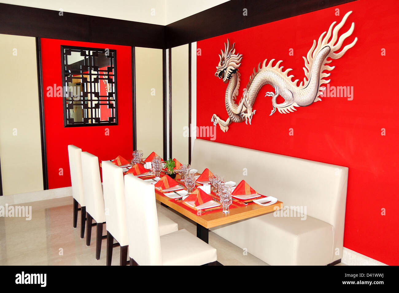 Il ristorante cinese interno di hotel di lusso, Ras Al Khaimah Emirati arabi uniti Foto Stock