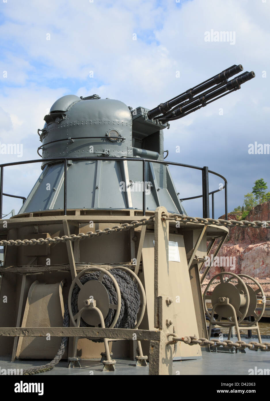 Doppia 30 mm AK-230 Nikolayev cannone montato in una torretta del sommergibile posamine Keihässalmi della Marina finlandese. Foto Stock