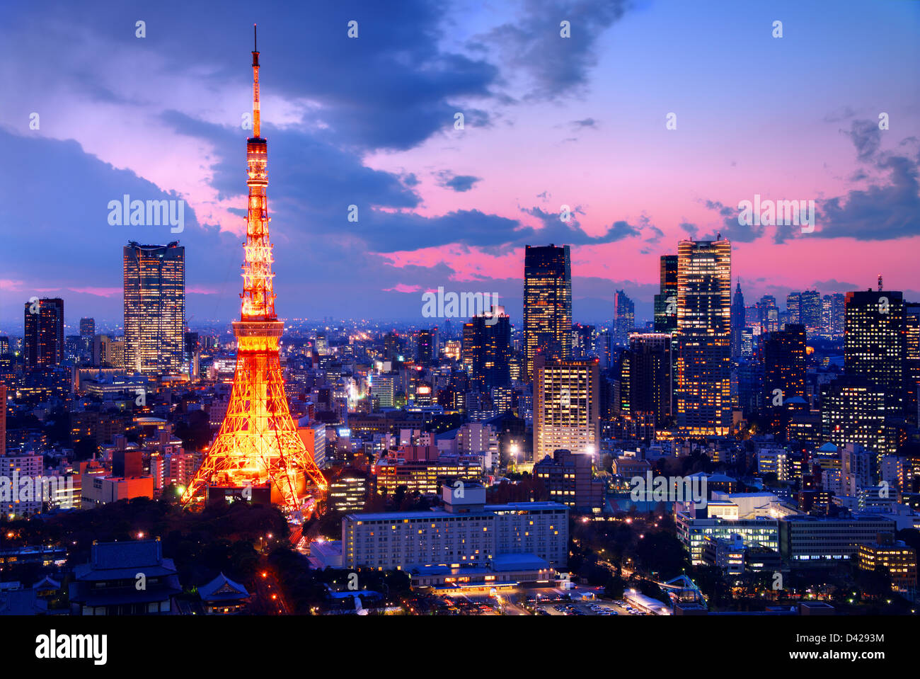 Tokyo, Giappone e la Torre di Tokyo. Foto Stock