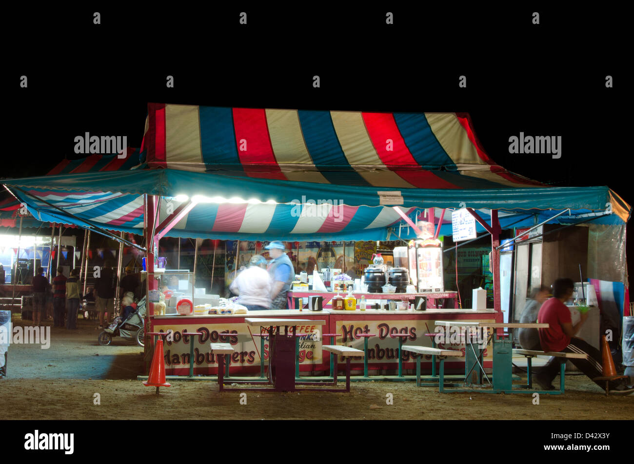 Hot Dog tenda di notte, Blue Hill Fair, Maine Foto Stock