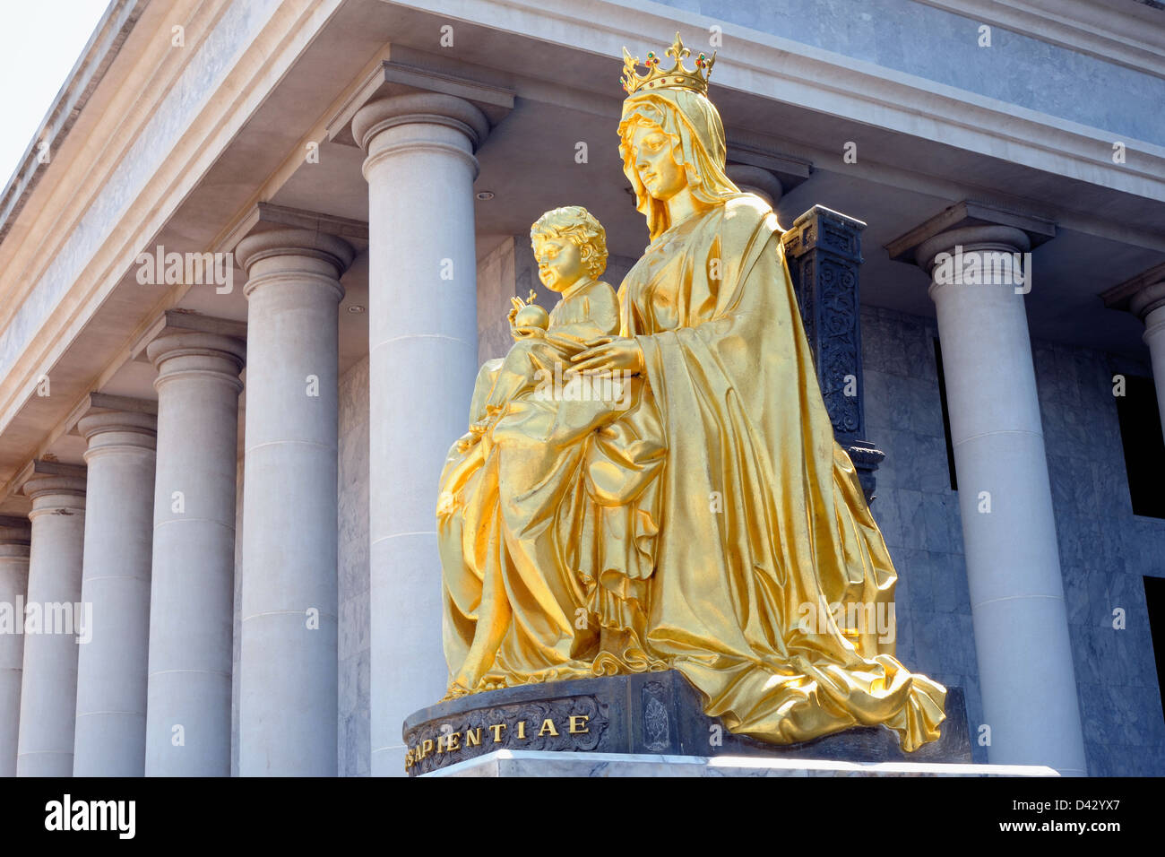 Golden Beata Vergine Maria con il Bambino Gesù. Foto Stock