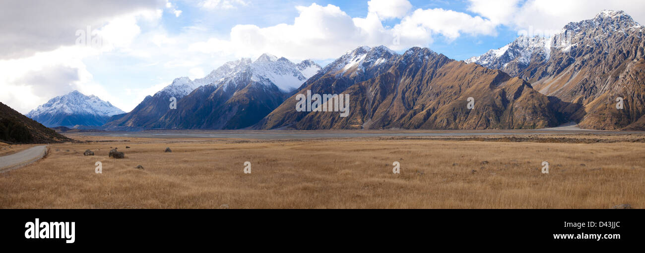 Bellissima scenic del monte Tasman valli Aoraki Mt Cook parco nazionale delle Alpi Meridionali Monte Isola del Sud della Nuova Zelanda Foto Stock