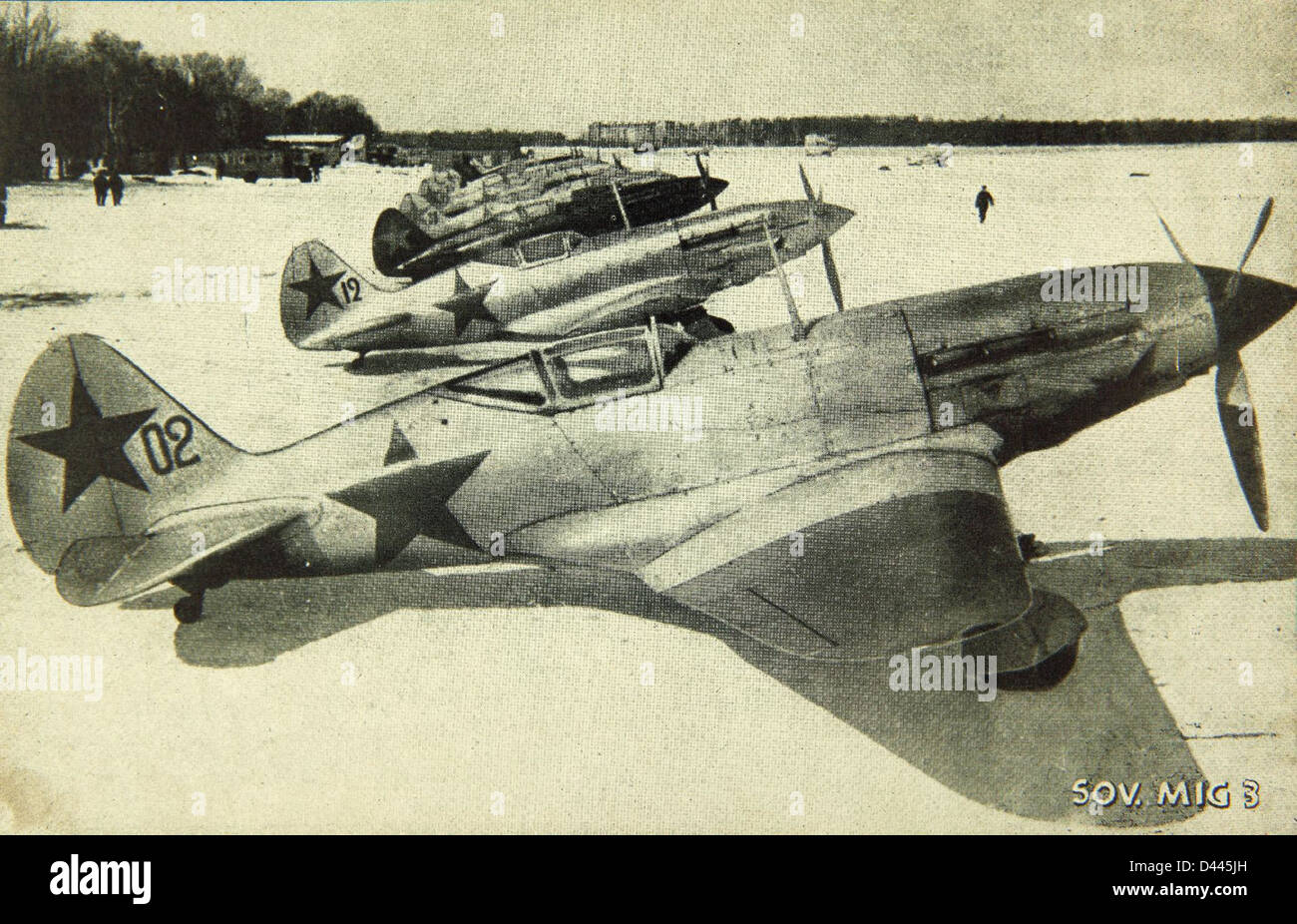 Il MIG-3 era un caccia sovietico ad alta quota utilizzato durante i primi anni della seconda guerra mondiale. Noto per la sua velocità e le sue capacità ad alta quota, giocò un ruolo importante nella difesa dell'Unione Sovietica durante il conflitto. Foto Stock Il MIG-3 era un caccia sovietico ad alta quota utilizzato durante i primi anni della seconda guerra mondiale. Noto per la sua velocità e le sue capacità ad alta quota, giocò un ruolo importante nella difesa dell'Unione Sovietica durante il conflitto. Foto Stock
