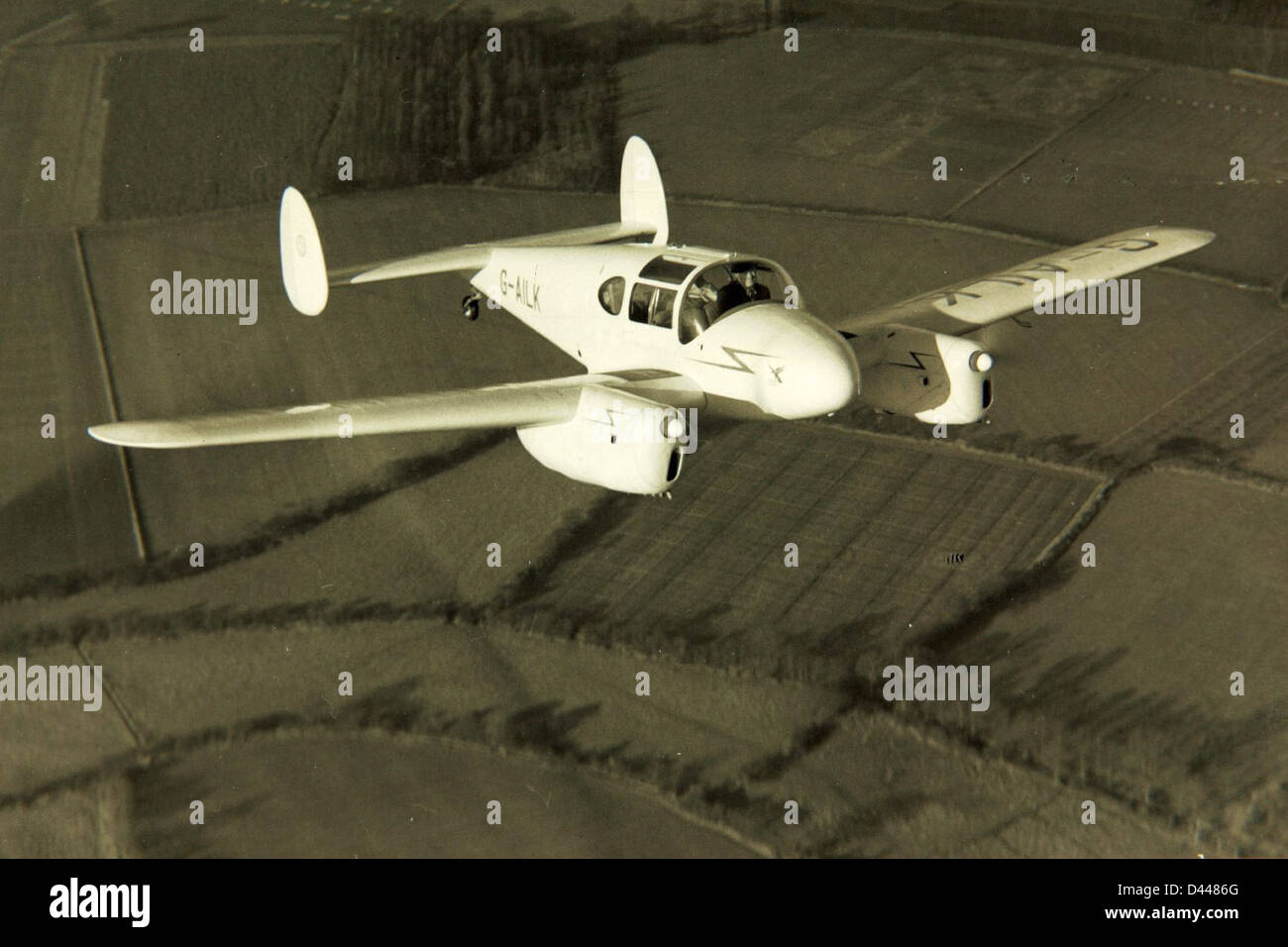 Il Miles M.65 Gemini era un aereo da trasporto leggero bimotore britannico utilizzato negli anni '1940 Era noto per la sua affidabilità ed era utilizzato per vari ruoli di trasporto civile e militare. Foto Stock