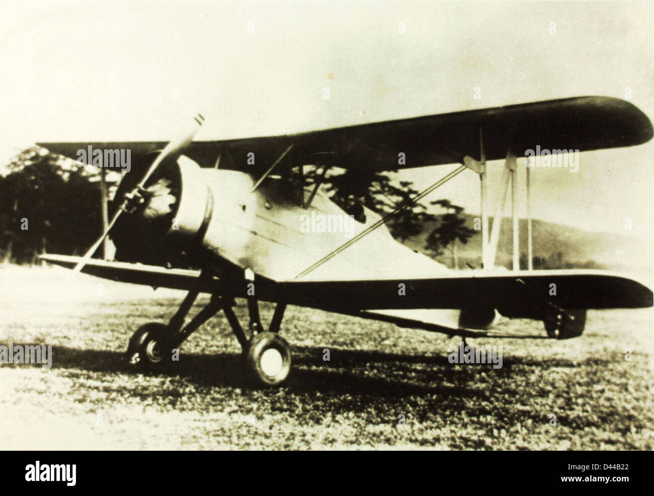 Il Mitsubishi KA-8, noto anche come Experimental 8 Shi, era un aereo militare giapponese sviluppato durante la seconda guerra mondiale. Fu progettato come un aereo da ricognizione ma non entrò in produzione di massa. Foto Stock Il Mitsubishi KA-8, noto anche come Experimental 8 Shi, era un aereo militare giapponese sviluppato durante la seconda guerra mondiale. Fu progettato come un aereo da ricognizione ma non entrò in produzione di massa. Foto Stock