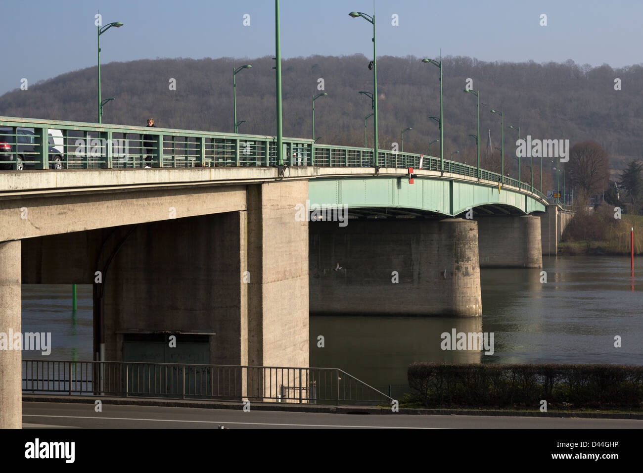 Pont Clemenceau (Clemenceau ponte), costruito 1950-1954, Vernon, Eure, Francia Foto Stock