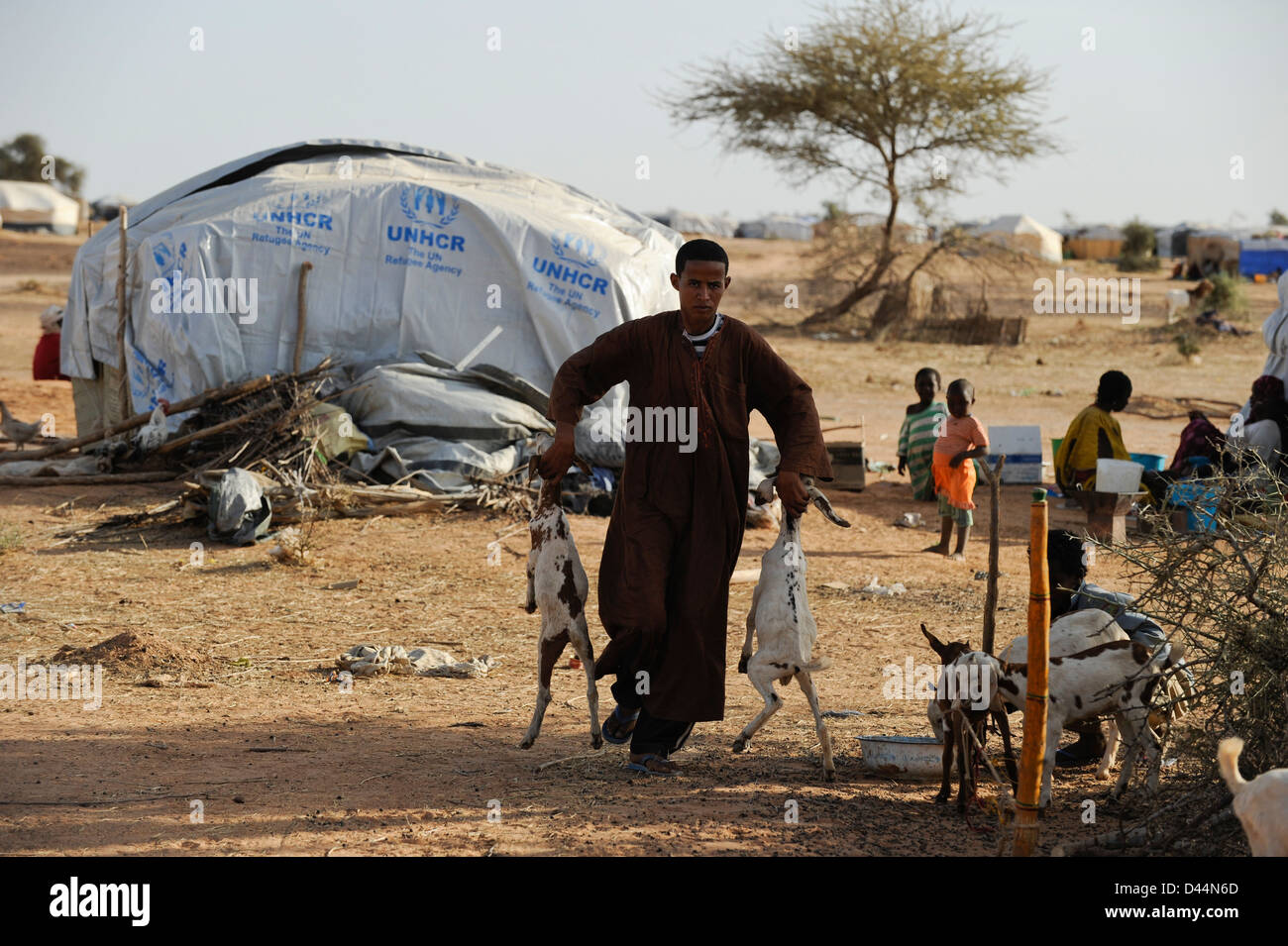 Il BURKINA FASO Djibo, maliano profughi, principalmente Touareg, in un campo di rifugiati Mentao dell UNHCR, essi sono fuggiti a causa della guerra e terrorismo islamista Foto Stock