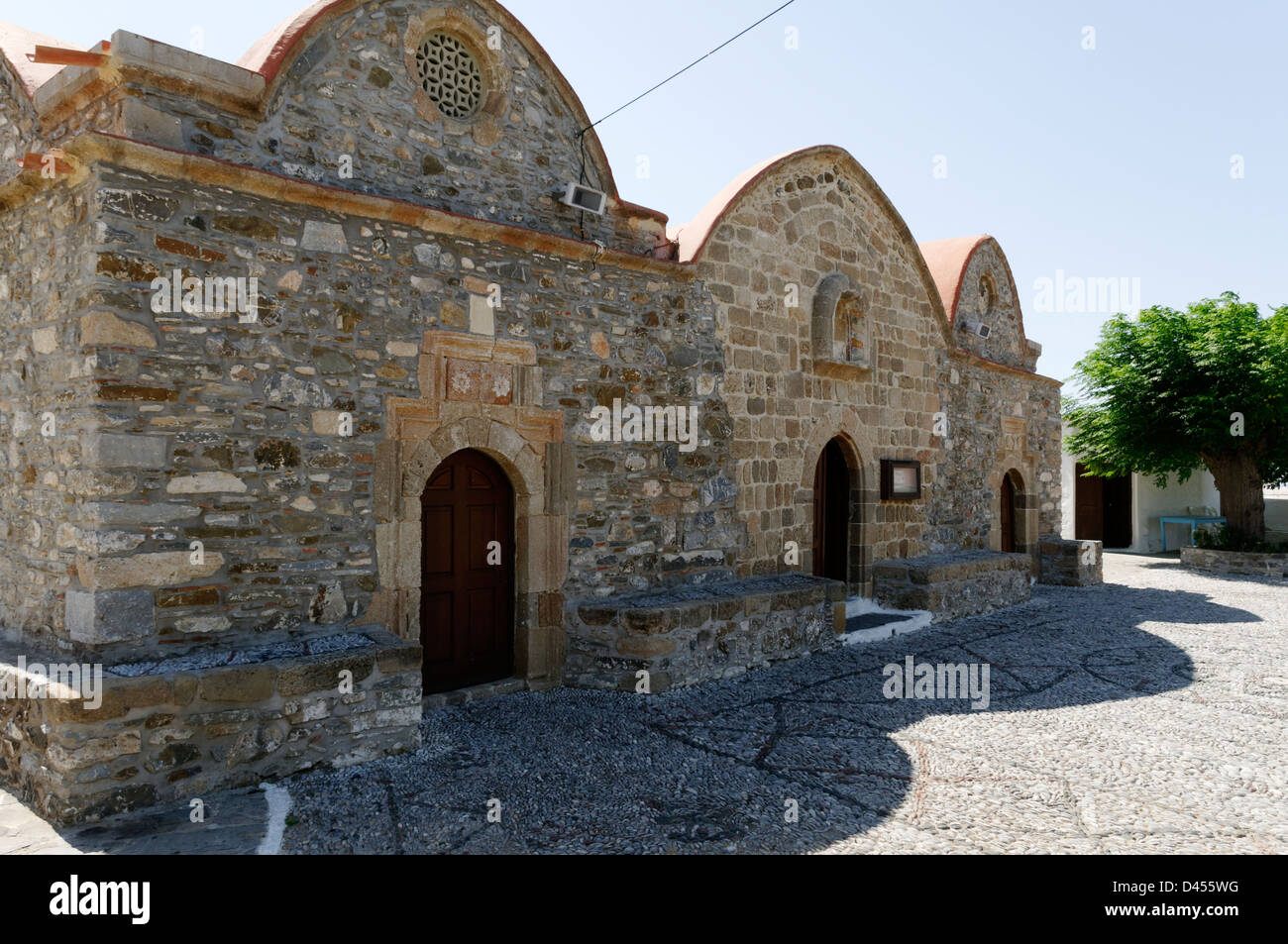 Rodi. La Grecia. La chiesa bizantina della Dormizione della Vergine (monastero di metamorfosi) nel villaggio di Asklipeio Foto Stock