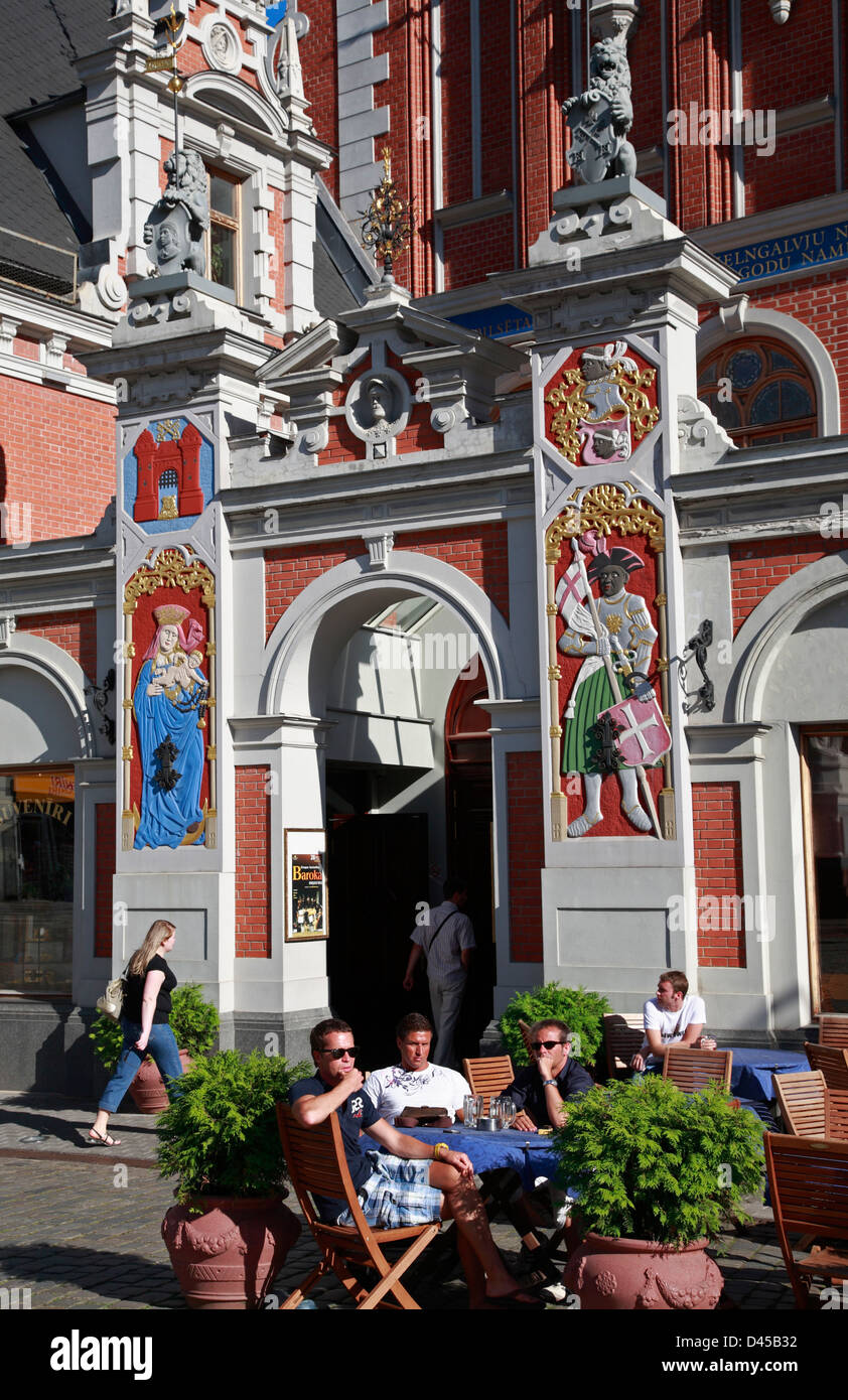 Casa delle Teste Nere presso la piazza del Municipio in Riga, Lettonia Foto Stock