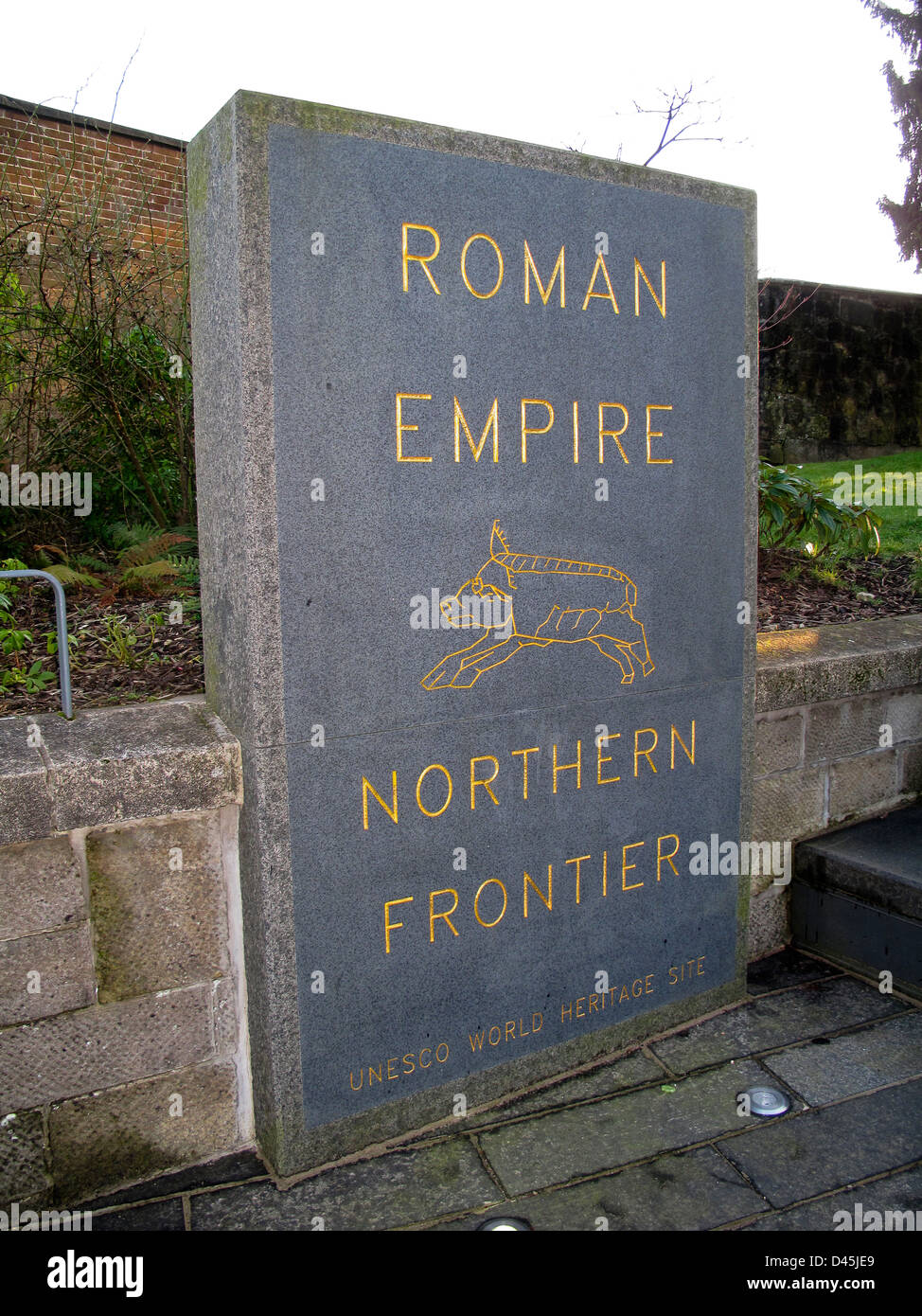 Marcatura di pietra la frontiera a nord dell'Impero Romano in Kirkintilloch sulla linea del Antonine Wall Foto Stock