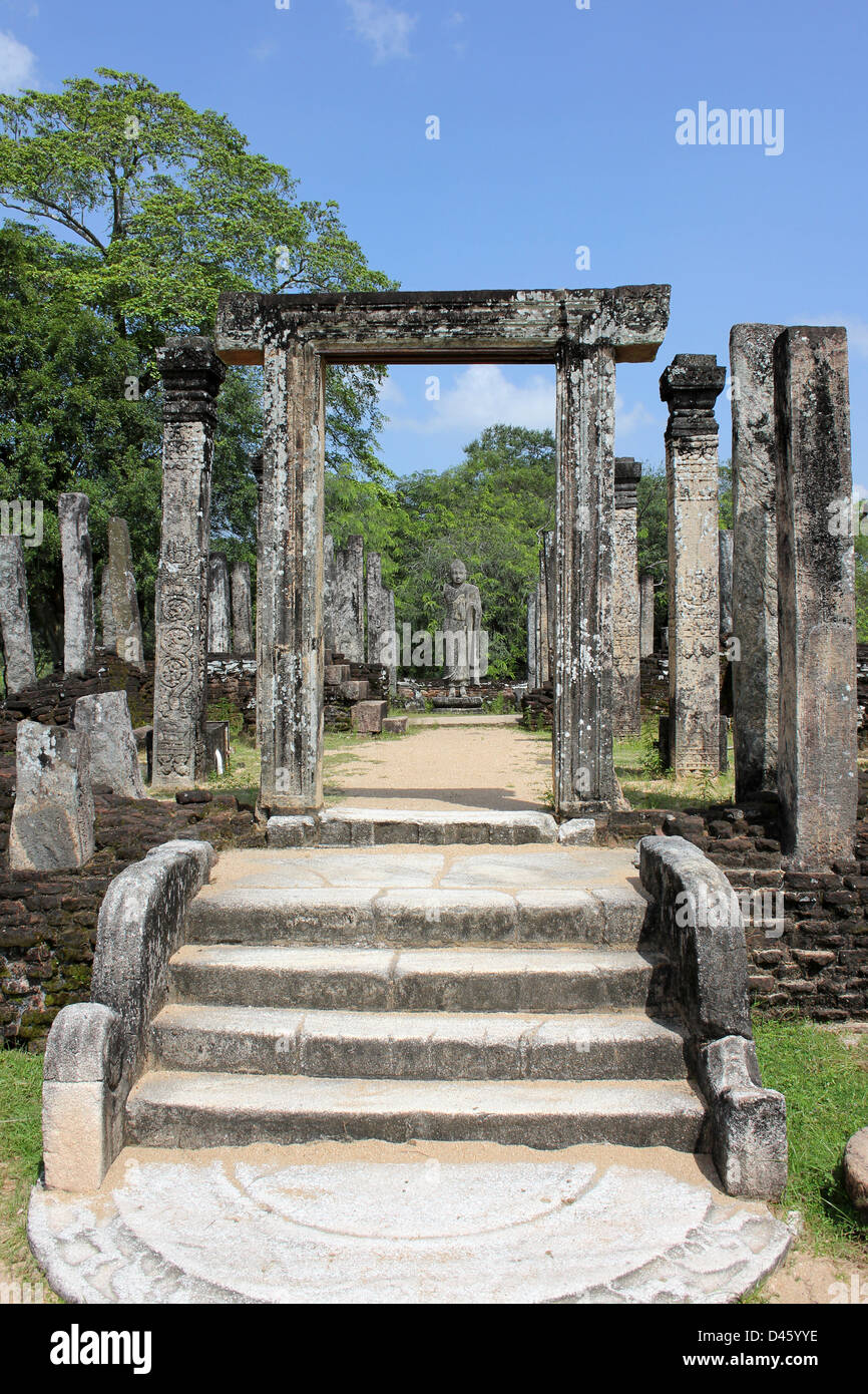 Il Atadage, un quadrangolo Polonnaruwa, Sri Lanka Foto Stock