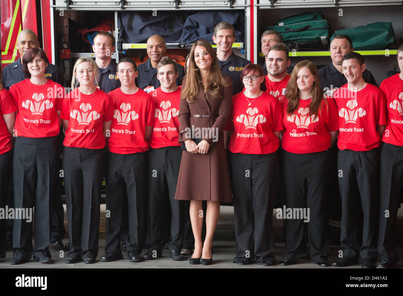 La Gran Bretagna è Caterina, duchessa di Cambridge picchi di visite Lane la stazione dei vigili del fuoco a Grimsby, Regno Unito Foto Stock