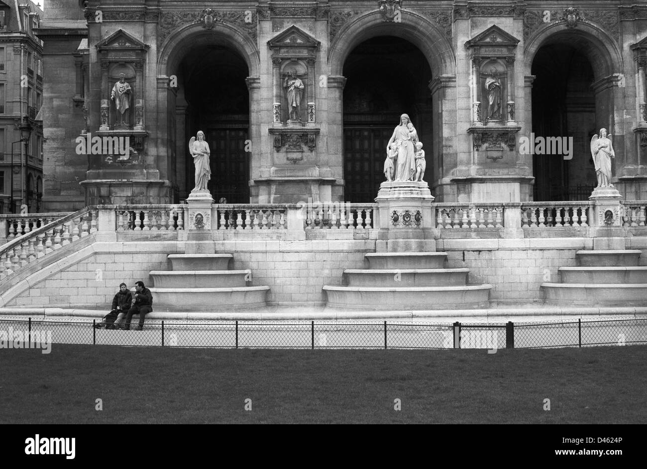 Eglise de la sainte trinite, Parigi, Francia, in bianco e nero Foto Stock