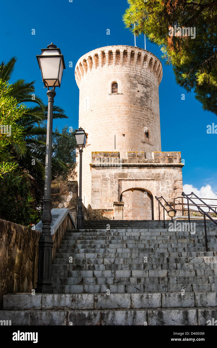 Palma di Mallorca, Spagna: Ingresso torre del castello di Bellver Foto Stock