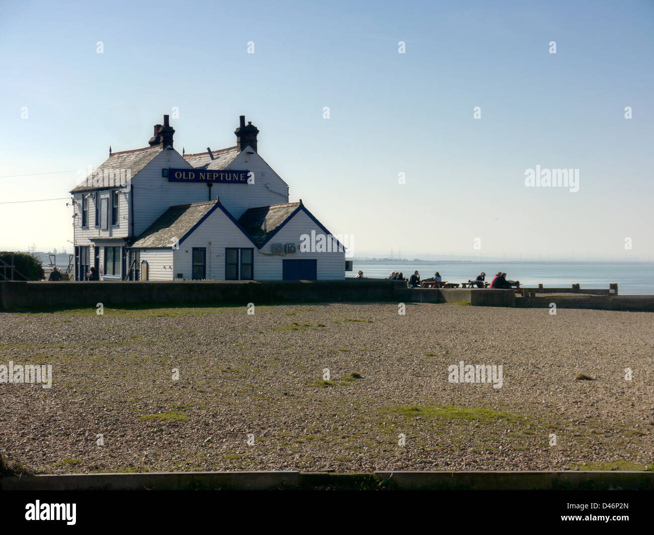 Il vecchio pub Nettuno sul lungomare di Whitstable Foto Stock