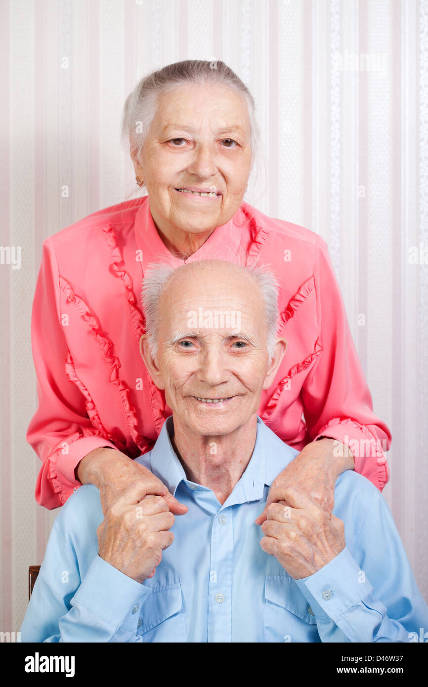 Ritratto di felice vecchio paio. Concetto è sempre insieme Foto Stock