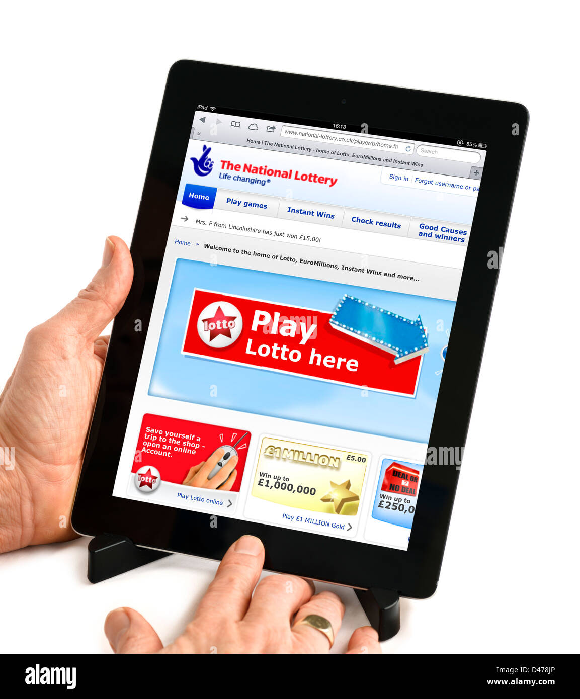 La Lotteria Nazionale del Regno Unito sito web visualizzato su un iPad 4, REGNO UNITO Foto Stock