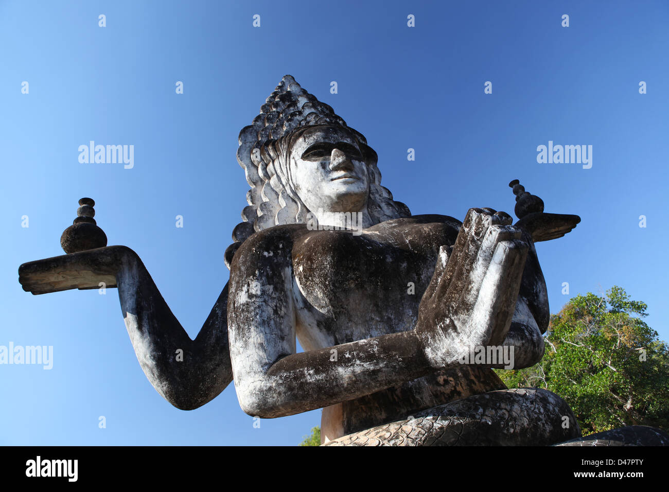 Buddha Park, noto anche come Xieng Khuan, è un parco pieno di bizzarro ed eccentrico statue vicino a Vientiane, Laos, SE Asia Foto Stock