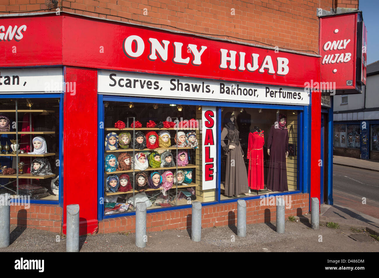 Solo l' Hijab, un negozio di abbigliamento per donne musulmane, Sparkbrook, Birmingham, Regno Unito Foto Stock