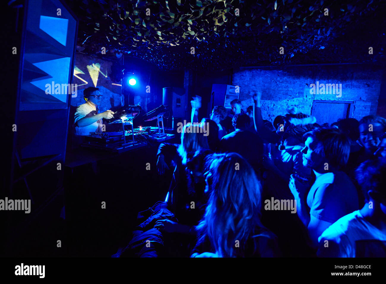Discoteca rave party di magazzino acido club house Foto Stock