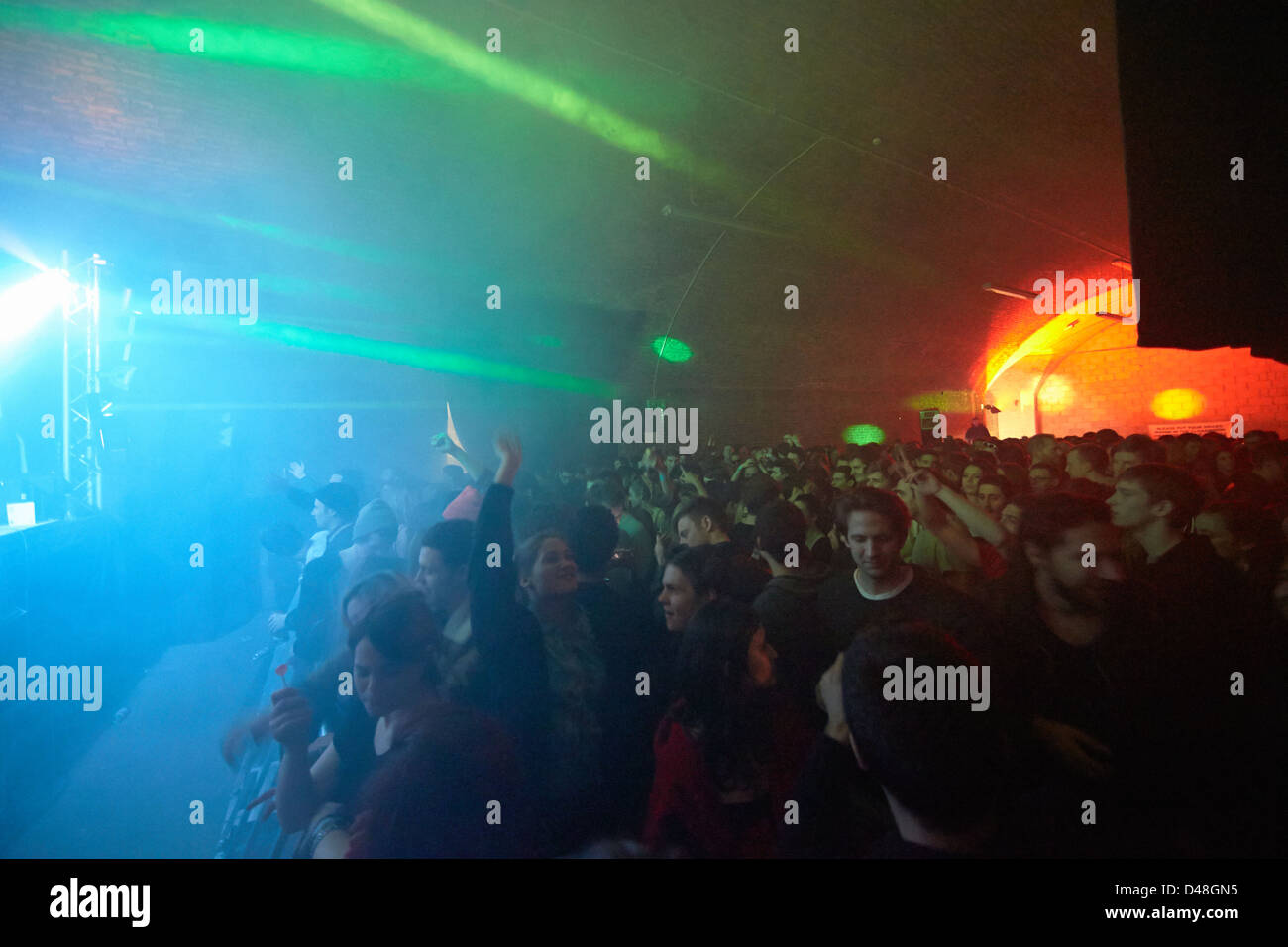 Discoteca rave party di magazzino acido club house Foto Stock