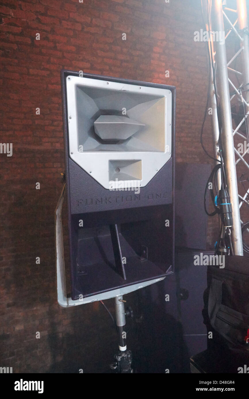 Discoteca rave party di magazzino acido club house Foto Stock