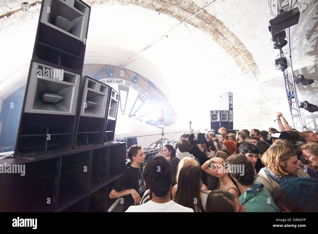 Discoteca rave party di magazzino acido club house Foto Stock