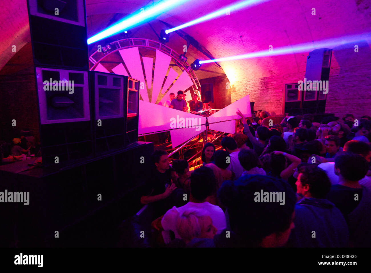 Discoteca rave party di magazzino acido club house Foto Stock