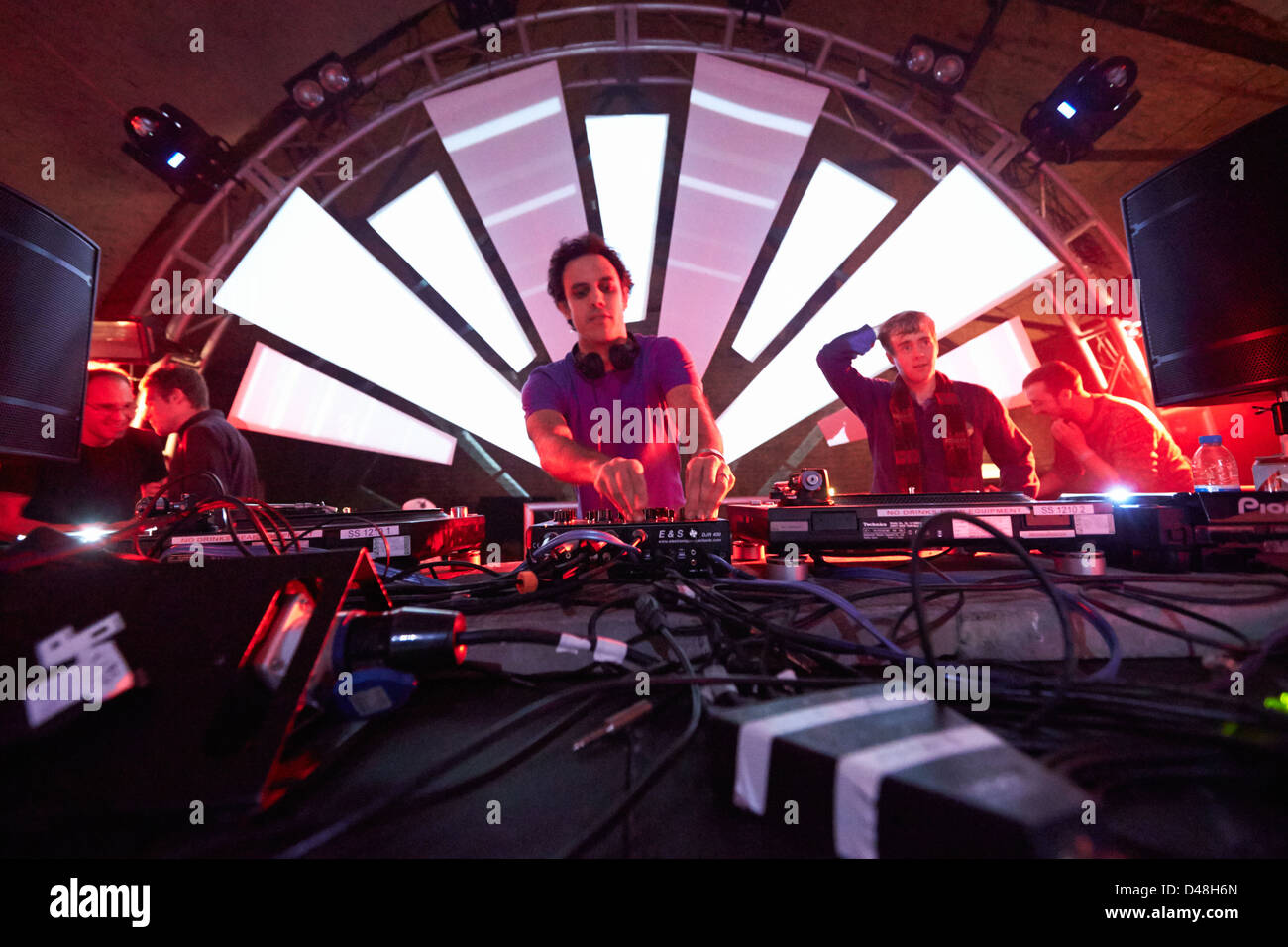 Discoteca rave party di magazzino acido club house Foto Stock