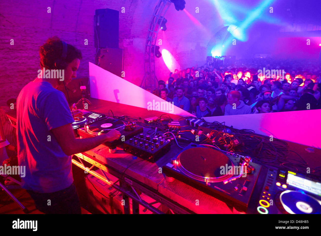 Discoteca rave party di magazzino acido club house Foto Stock