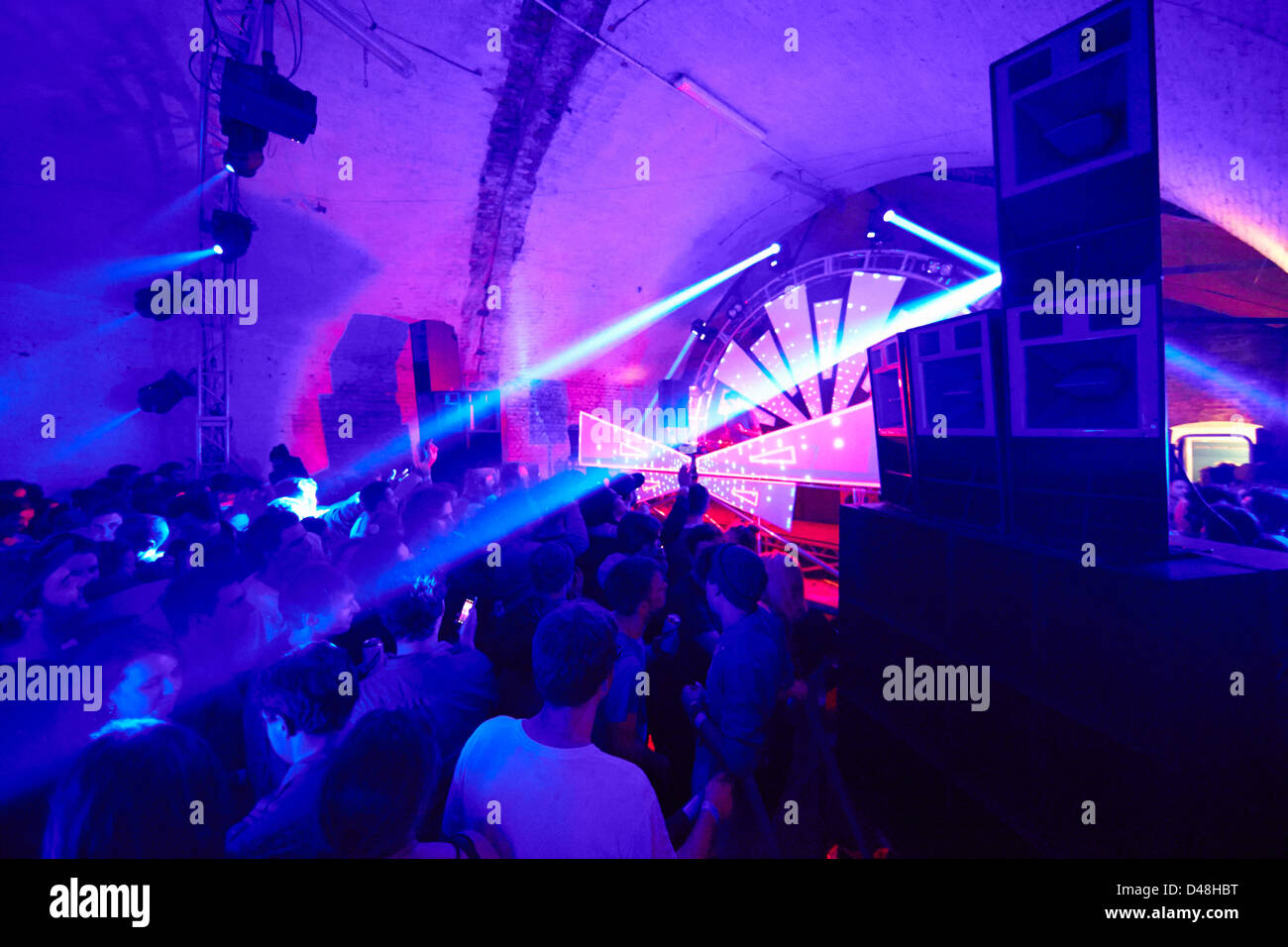 Discoteca rave party di magazzino acido club house Foto Stock