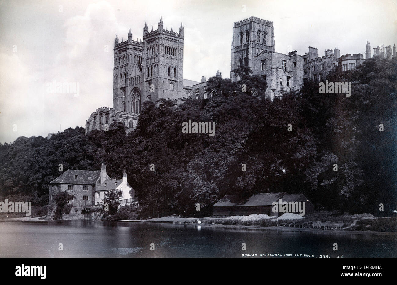 La Cattedrale di Durham dal fiume usura, 1883 da James Valentine & Figli Foto Stock
