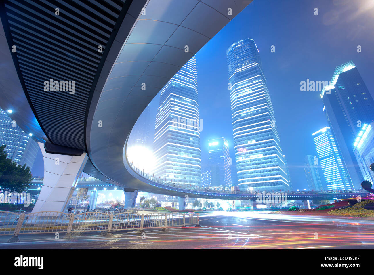 Vista notturna di Lujiazui,più famoso centro di finanza area in Cina,shanghai Foto Stock