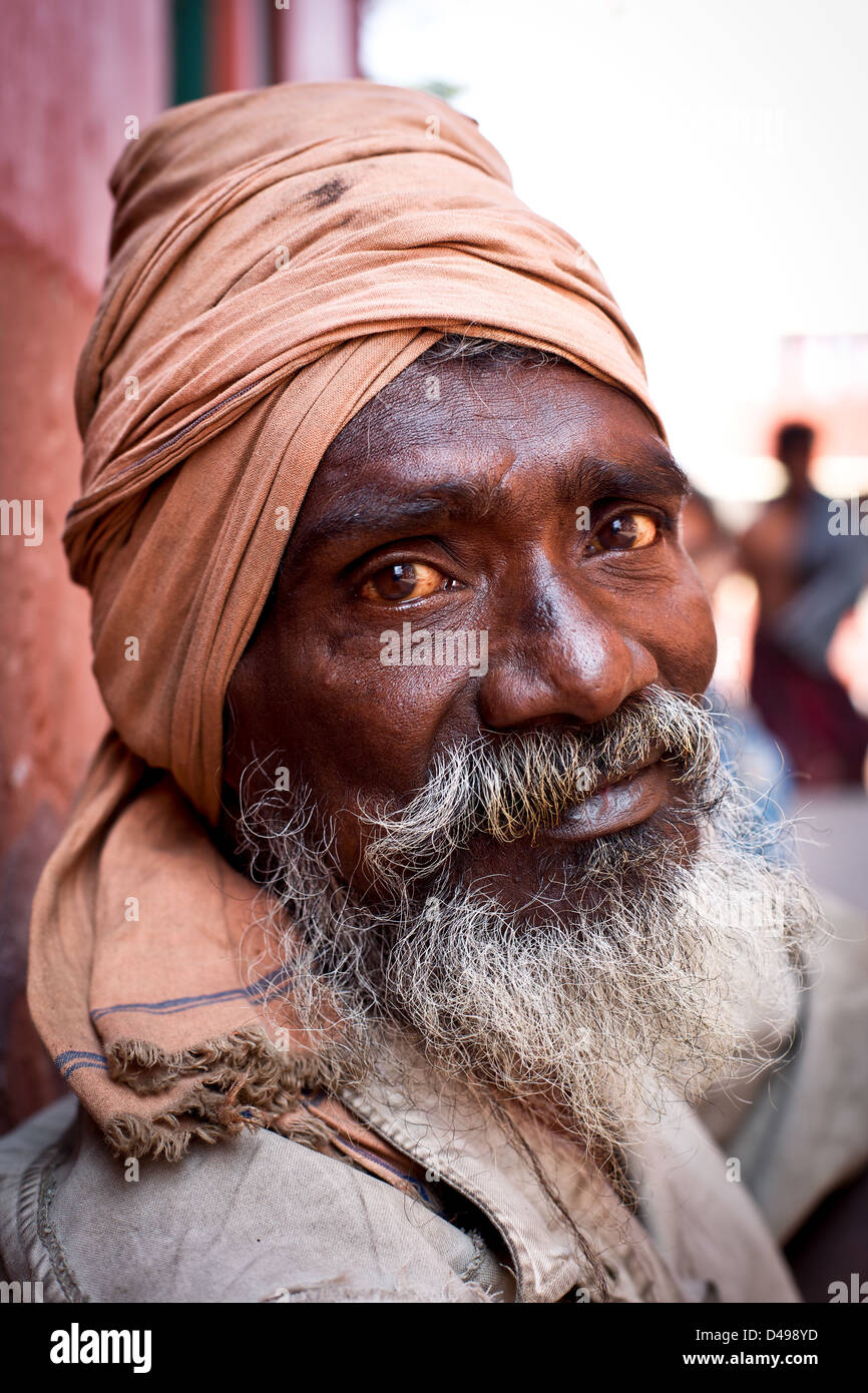Ritratto di un indù uomo sorridente, Calcutta Foto Stock